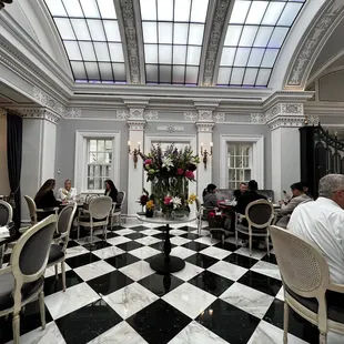 Tables to the front are under the glass atrium and there&apos;s three private corners for a more intimate setting
