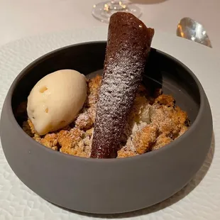 Pear Crumble