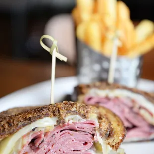 Hot Pastrami &amp; French Fries
