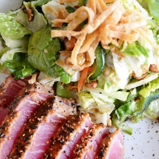 Seared Tuna Asian Salad