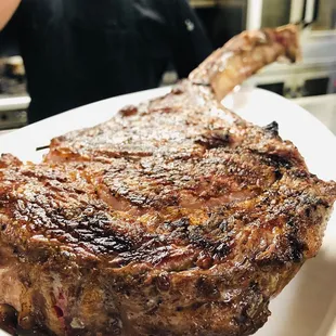 Tomahawk Steak