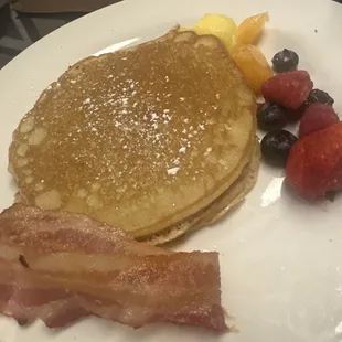 Pancakes accompanied with fruit&amp;bacon..