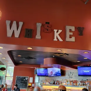 sushi and sashimi, interior