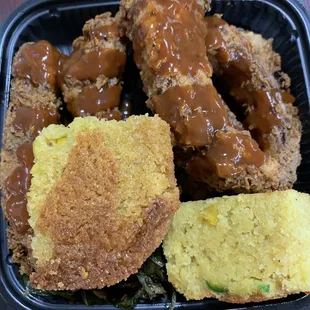 Special- fried ribs with jalapeño cornbread and collards greens.  Delicious