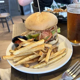 Cajun burger and a Yuengling