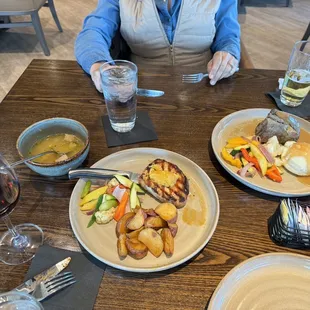 Chicken broth, apricot pork, QC pot