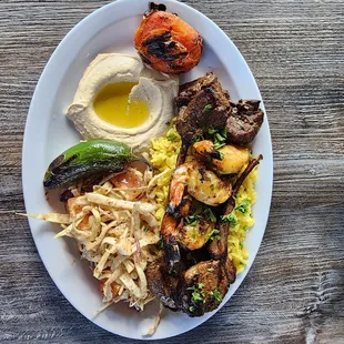 Not sure of the name, combination with grilled lamb, beef and shrimp!