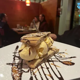 Ice cream sandwich