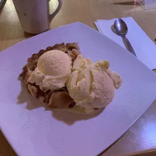 Strawberry Rhubarb Pie