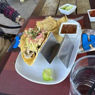 The heritage taco plate (comes with two tacos). Showing only one