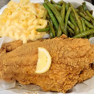 6&apos;11&apos;2021 (2) Piece Catfish Platter w String Beans and Mac n Cheese