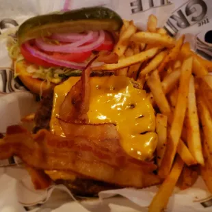 Bacon Cheese Burger