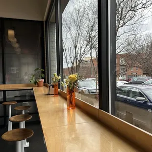 sushi and sashimi, interior