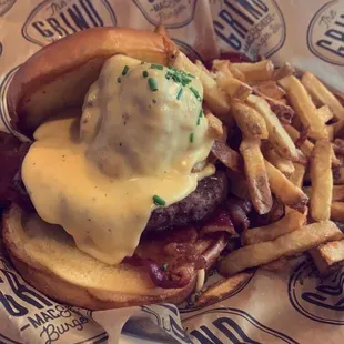 Mac Lovin Burger