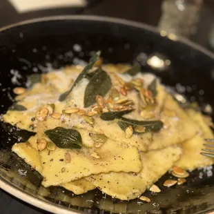 Pumpkin ravioli 3/5