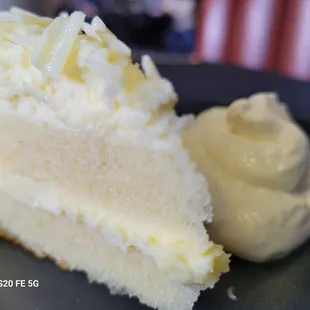 Lemoncello Marscapone Cake