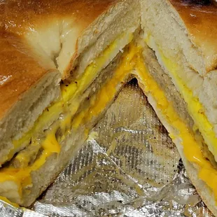 Breakfast sandwich
