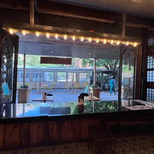a view of the outside of a restaurant