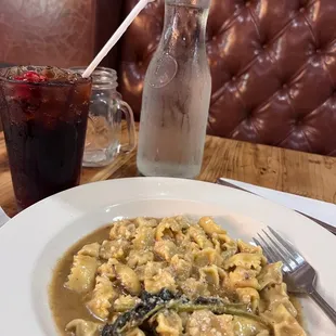 pasta dish, pasta, food