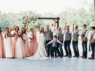 Pin Oak Farms Wedding Venue