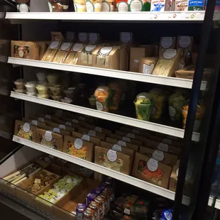 Close up of the express bar. They even have a few Japanese food items at bottom-right.