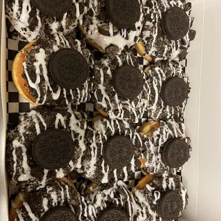 Cookies and Cream Kronut