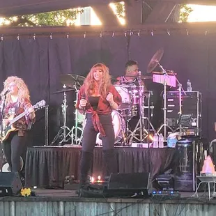 Even It Up, a Heart tribute band, rocking the park!