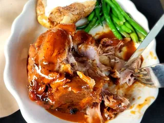 Fredrick’s of Savourys