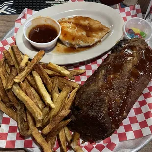 Bbq Pork spare ribs, bbq chicken and fries