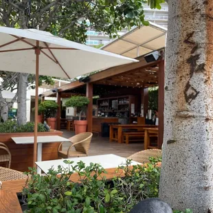 Patio dining and full bar station