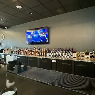 Bar area with several options.