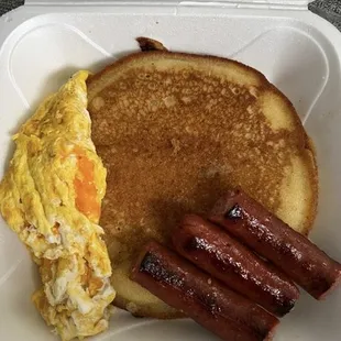 2 Pieces Golden Pancakes Breakfast