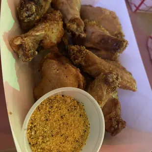 They&apos;ve added wings to the menu on Sundays only.  This is a lemon pepper dry rub.  They also have sauces.