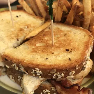 Chicken Bacon Melt makes my mouth wet.