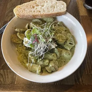 pasta dish, pasta, food