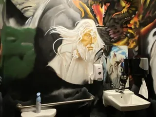 Dragon's Lair Comics & Fantasy