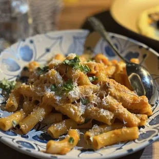 Spicy rigatoni