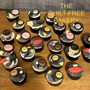 MAC makkeup cupcakes