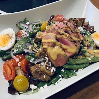 Grilled Ahi Salad