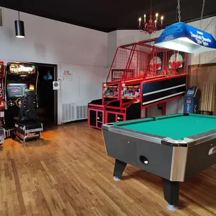 Arcade games, pool table, basketball