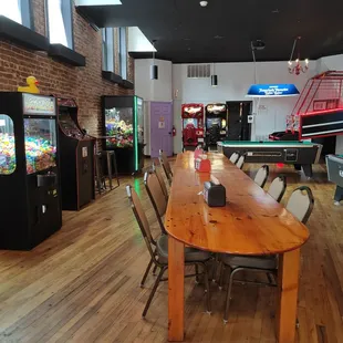 Seating area with games