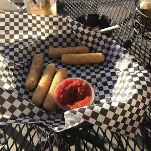 Mozzarella sticks