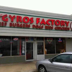 the outside of the restaurant