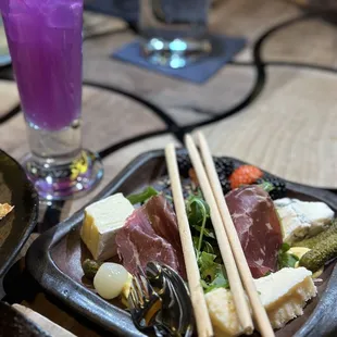 sushi, sashimi, sushi and sashimi, food