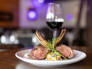 Vines Grille & Wine Bar