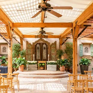 Taos courtyard for our ceremony.  (Jason Burns Photography)