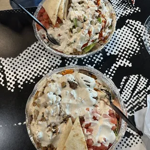 Make your own bowls with the white sauce!