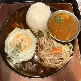 Hamburg steak with curry