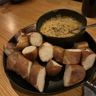 Beer Cheese &amp; Pretzel