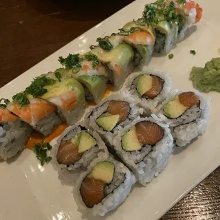 Salmon Avocado Sushi Roll
